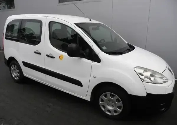 Peugeot Partner cena 14900 przebieg: 195200, rok produkcji 2010 z Andrychów małe 46